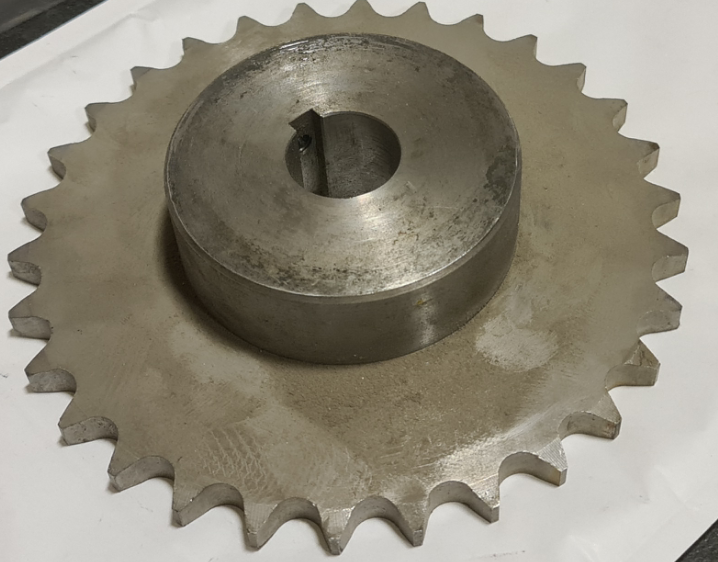 Chain wheel w. one sided hub drill DM 30 - Interface R642 z=13; 3/4
