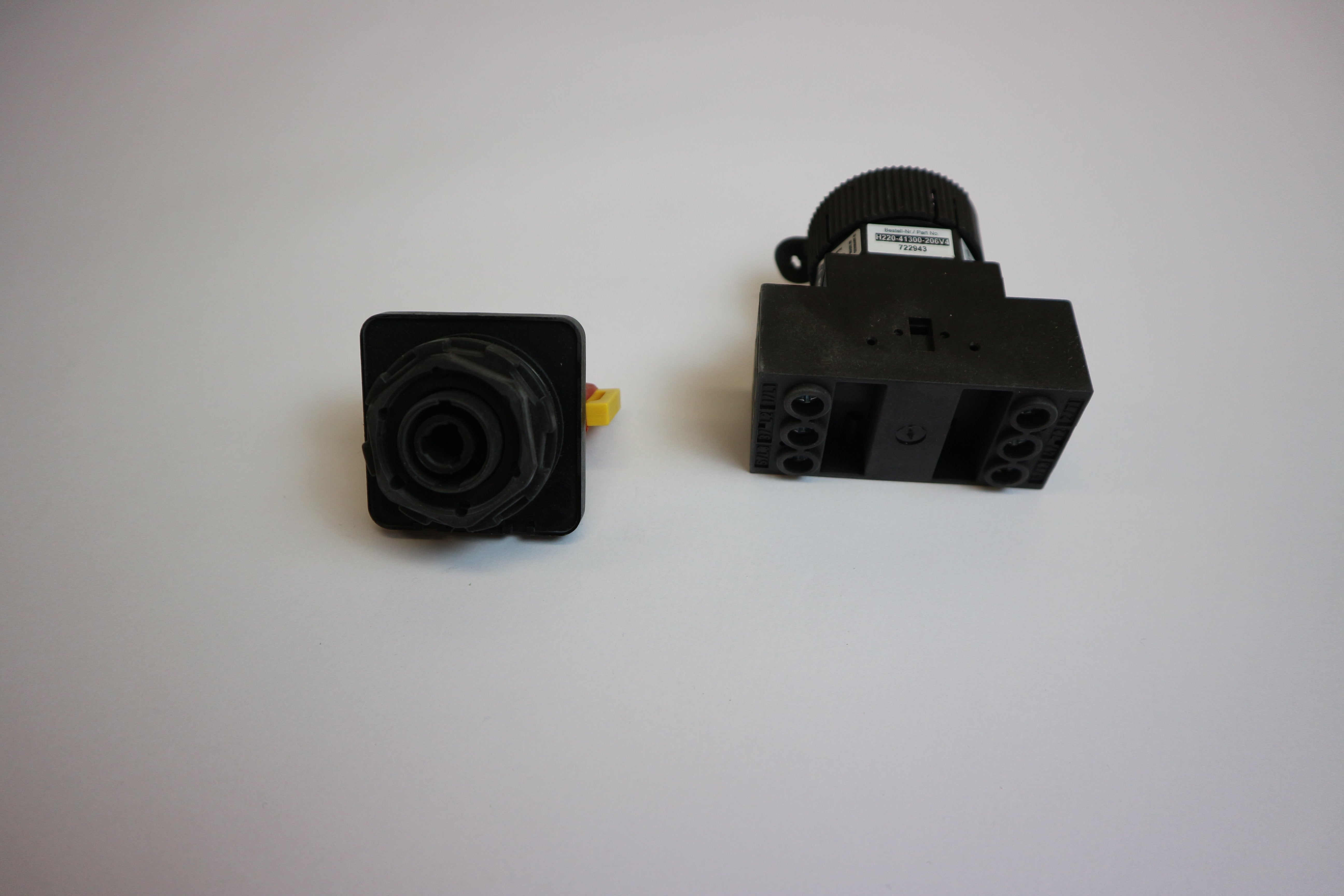 Main switch 3-pin - D/640006-142